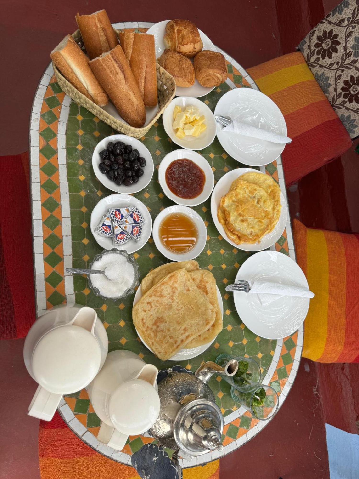 מלון פס Dar Enouiina מראה חיצוני תמונה